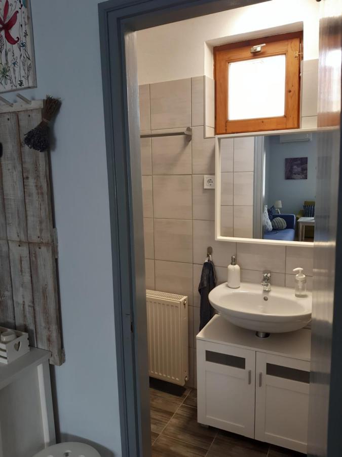 Nora Apartman Дьюла Екстер'єр фото